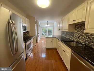 9 Windsor Cir, Chesterbrook, PA 19087 - photo 6