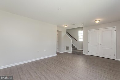 48 Lieutenant Ct, Bunker Hill, WV 25413 - photo 4