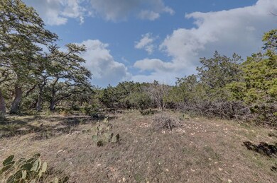 506 Sumack unit 11, Kerrville, TX 78028 - photo 3