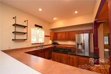 618 Sweet Hollow Rd, Burnsville, NC 28714 - photo 6