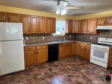 901 Cagle Rd, Pocahontas, AR 72455 - photo 7