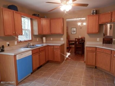 106 Privet Ln, Milford, PA 18337 - photo 6