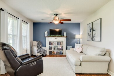 110 Yerby St, Brazoria, TX 77422 - photo 6