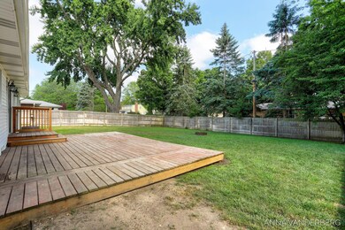 4-web-or-mls-1243-marlene-st