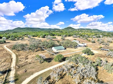 16103 Texas Highway 16, Medina, TX 78055 - photo 7