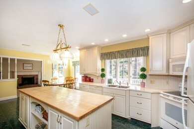 21 Carbone Ln, Cohasset, MA 02025 - photo 5