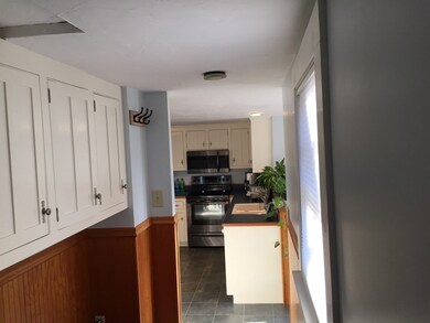 16 Highland St, Milford, MA 01757 - photo 4