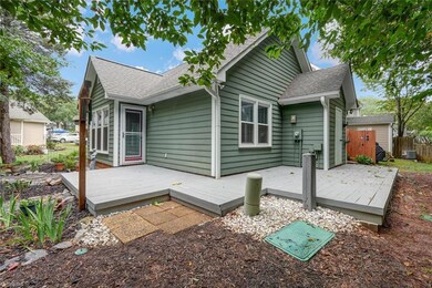 Private treed end unit