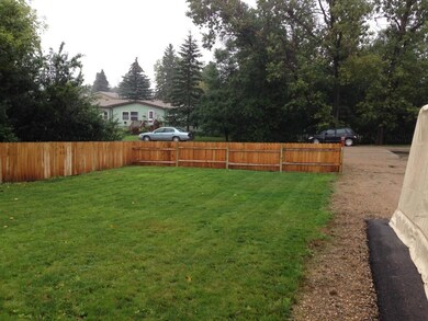 Front yard2<|><|>