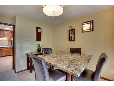 10380 Nathan Ln N, Maple Grove, MN 55369 - photo 6