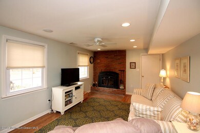 familyroom