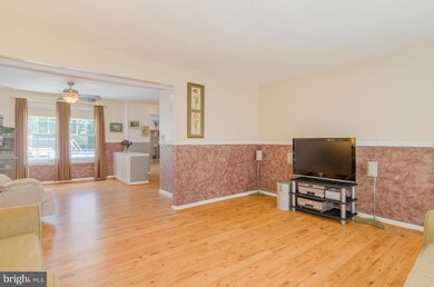 3 Wood Oak Ct, Nottingham, MD 21236 - photo 4