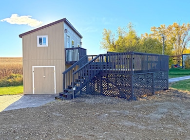 46 Keith Dr, Shenandoah, IA 51601 - photo 2