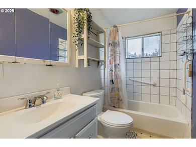 4828 SE 84th Ave, Portland, OR 97266 - photo 7