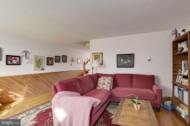 1118 Halstead Rd, Parkville, MD 21234 - photo 2