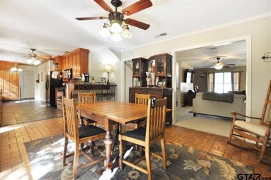 1025 Pollard Dr, Tyler, TX 75701 - photo 4