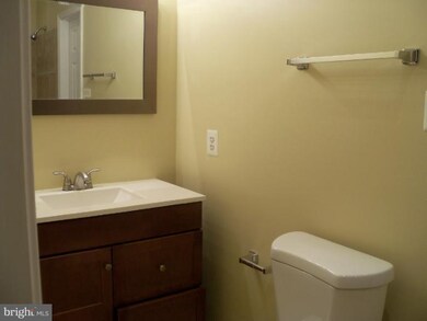 525 Drum Ave, Capitol Heights, MD 20743 - photo 7