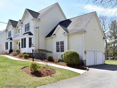 17 Highridge Rd, Bellingham, MA 02019 - photo 2