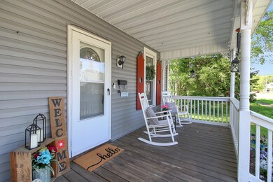 3-web-or-mls-713-n-main-st