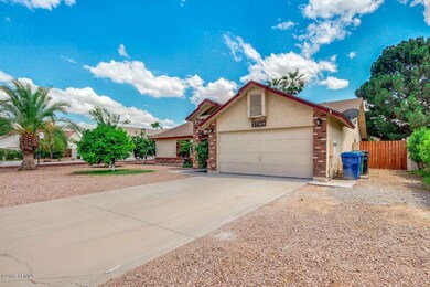 Emerald Ave-03