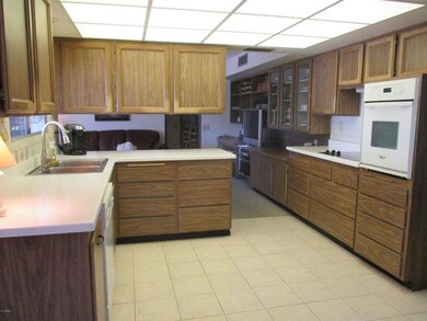 Large Kitchen