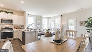 21 Katherine Dr, Burlington, NJ 08016 - photo 4