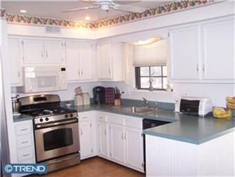 1735 Congress Dr, Blackwood, NJ 08012 - photo 6