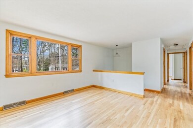 37 Annawon Dr, Halifax, MA 02338 - photo 3
