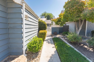 1818 S Cain St, Visalia, CA 93292 - photo 2