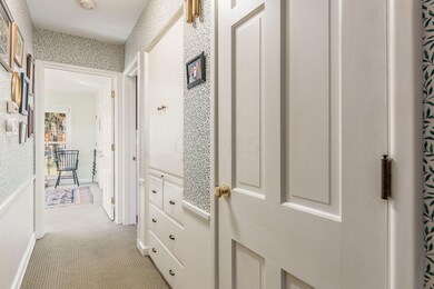 374 S Columbia Ave, Columbus, OH 43209 - photo 6