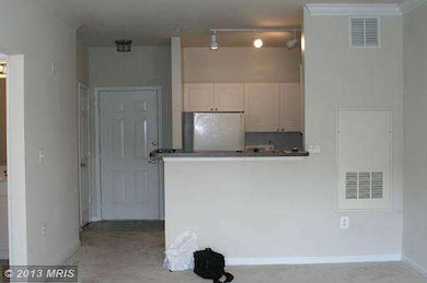 11350 Aristotle Dr unit 7-102, Fairfax, VA 22030 - photo 7