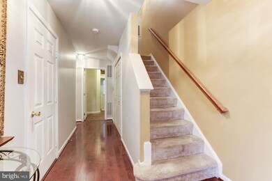 46784 Vermont Maple Terrace, Sterling, VA 20164 - photo 3