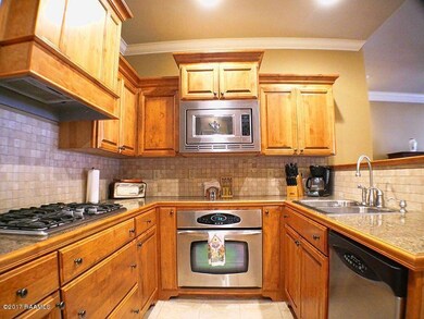 203 Sunswept Bridge Kitchen