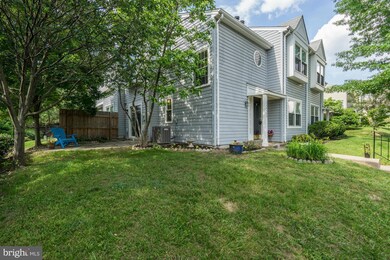 14012B Grumble Jones Ct, Centreville, VA 20121 - photo 3