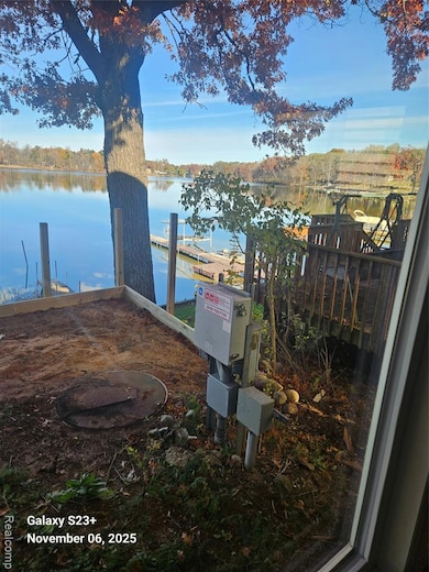 11036 Charles Dr, Byron, MI 48418 - photo 7