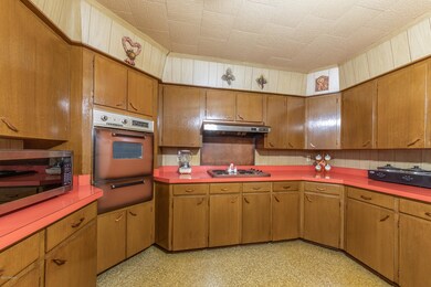 2705CaptainCade-25