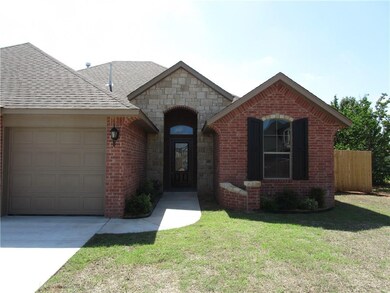 505 Pinewood Dr, Moore, OK 73160 - photo 2