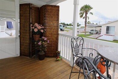 215 N Saint George Cir, Apollo Beach, FL 33572 - photo 7