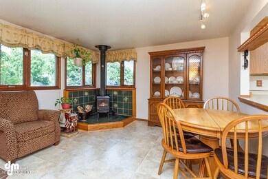 Living Room 6083-SMALL
