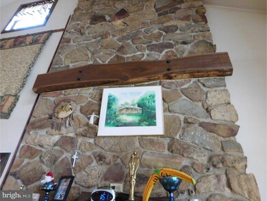 6 E Railroad Ave, New Ringgold, PA 17960 - photo 5