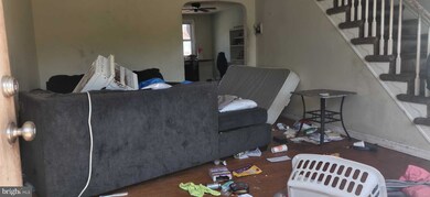 554 S 3rd St, Darby, PA 19023 - photo 2