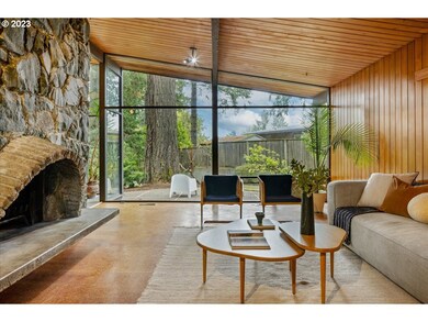 2045 Hillcrest Dr, West Linn, OR 97068 - photo 5