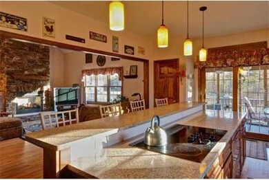 30 Wallis St, Douglas, MA 01516 - photo 7