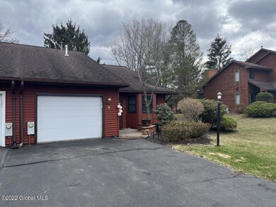 9 Rugby Rd, Slingerlands, NY 12159 - photo 2