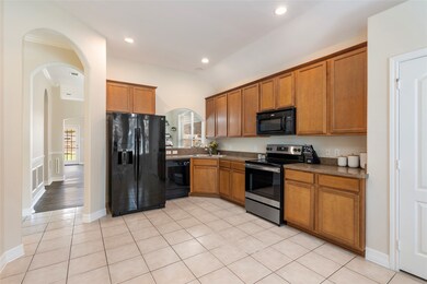 958 Jennifer St, Alvin, TX 77511 - photo 4