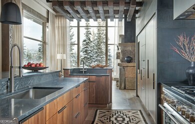 contemporary kitchen example