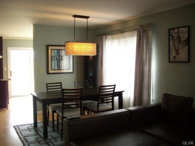 145 Crown Dr, Easton, PA 18040 - photo 4