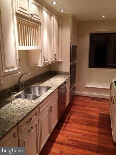 400 Five Farms Ln, Lutherville Timonium, MD 21093 - photo 2