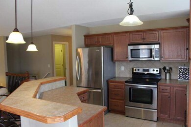 A GREAT WORKING KITCHEN.  LARGE ENOUGH TO HAVE GUE