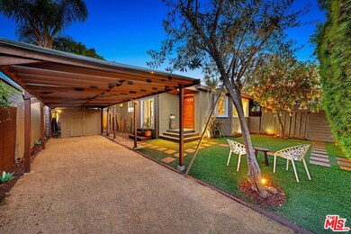 Carport